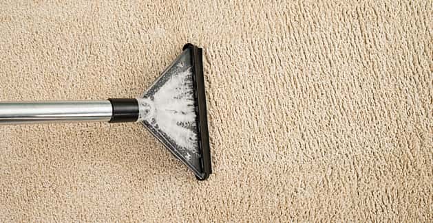 carpet cleaning on beige carpet